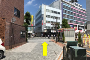アゲインのビル